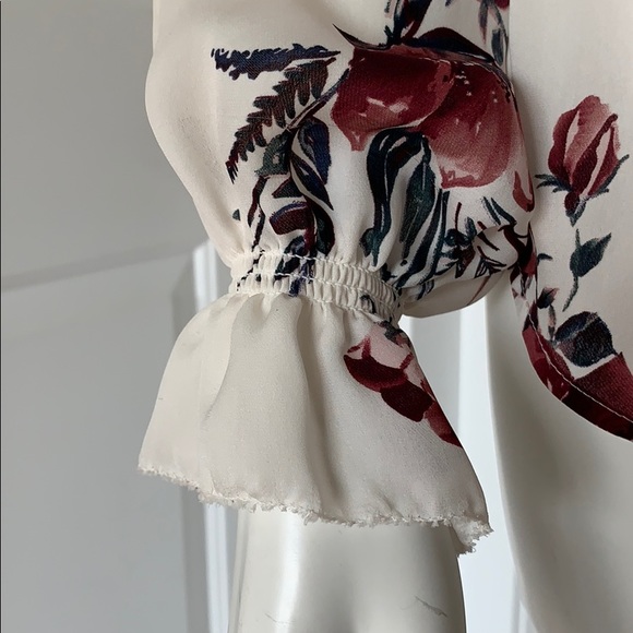 Joie Top Floral Ruffle print Sz L - Picture 3 of 8